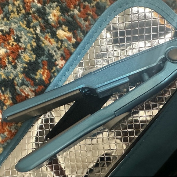 Babyliss pro mini travel size Hair Straightener